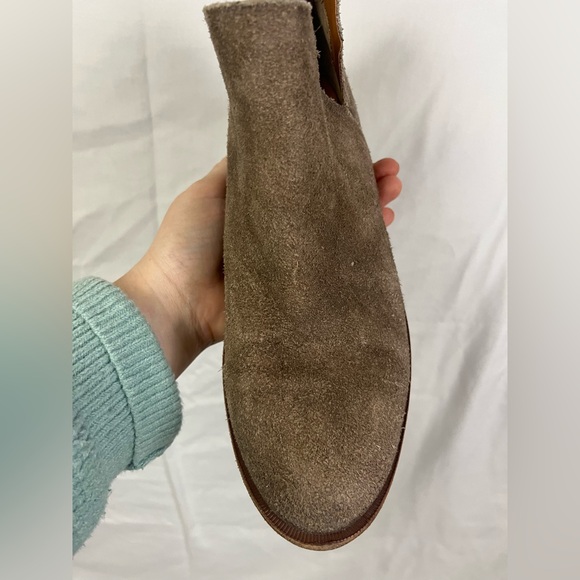Kork-Ease Women’s Renny Suede Tan‎ Ankle Booties- Size 9